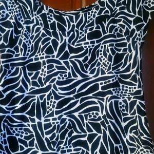 Raffaella black and white Large top